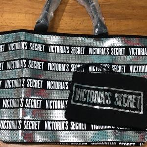 Victoria Secret tote